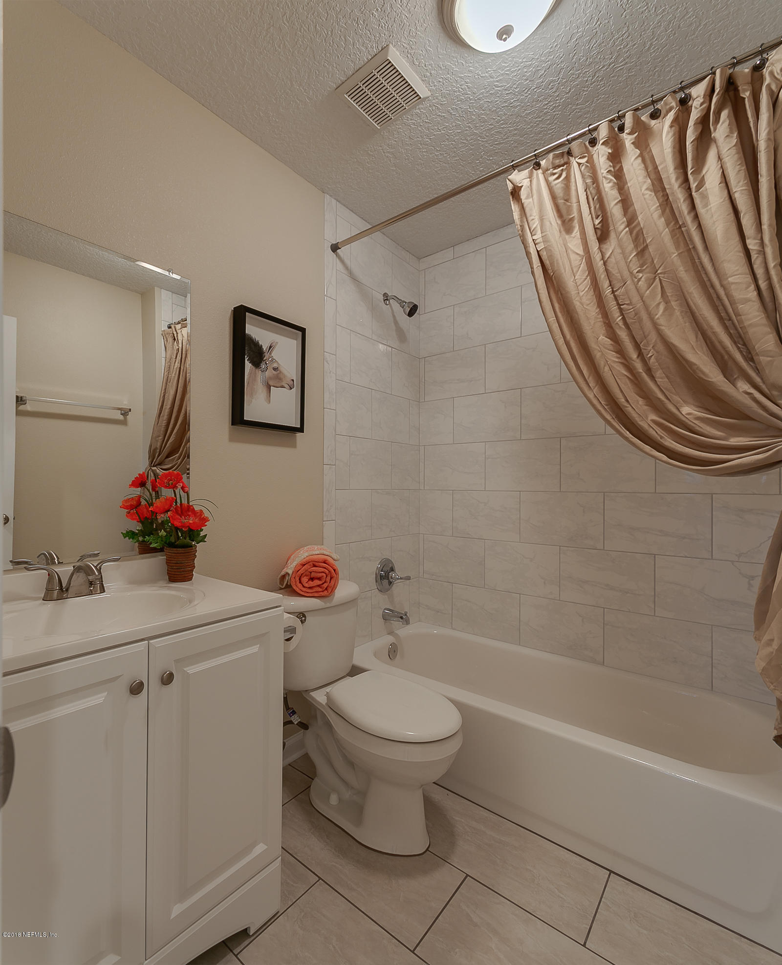2090 Cornell Road Middleburg, FL 32068 - Photo 17 of 25 Bathroom 2 (1)