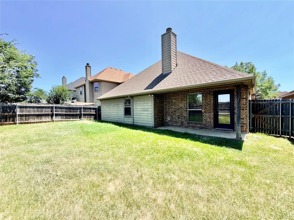 921 Raleigh Path Denton, TX 76208 - Photo 19 of 20