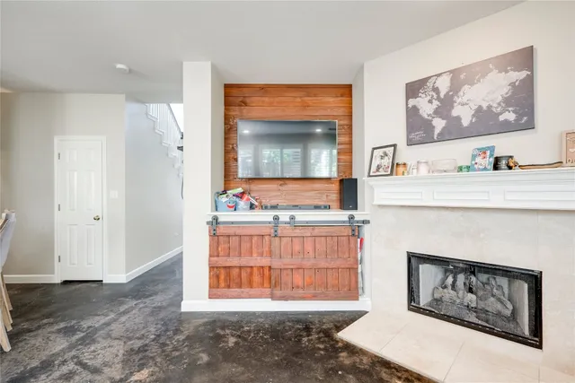 $4,800 | 2729 Kinney Oaks Court, Austin, TX 78704