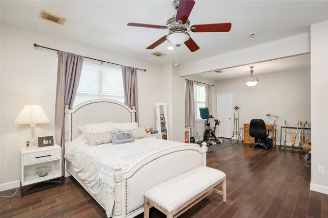 $4,800 | 2729 Kinney Oaks Court, Austin, TX 78704