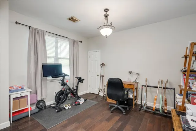 $4,800 | 2729 Kinney Oaks Court, Austin, TX 78704