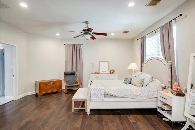 $4,800 | 2729 Kinney Oaks Court, Austin, TX 78704