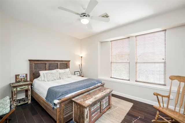 $4,800 | 2729 Kinney Oaks Court, Austin, TX 78704