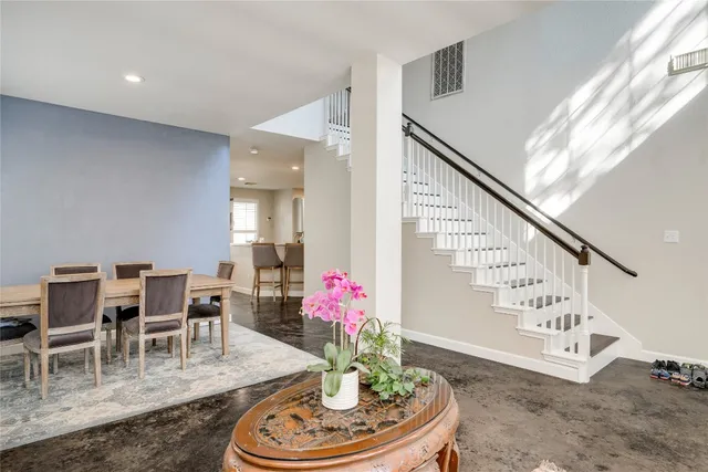 $4,800 | 2729 Kinney Oaks Court, Austin, TX 78704