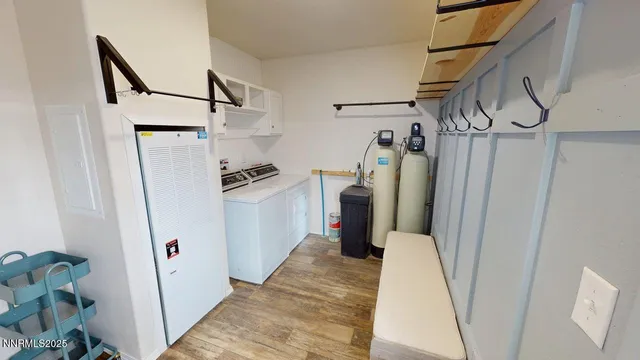 a view of a walk in closet