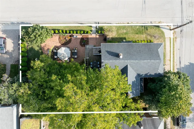 $925,000 | 15 Bayside Avenue, Oyster Bay, NY 11771