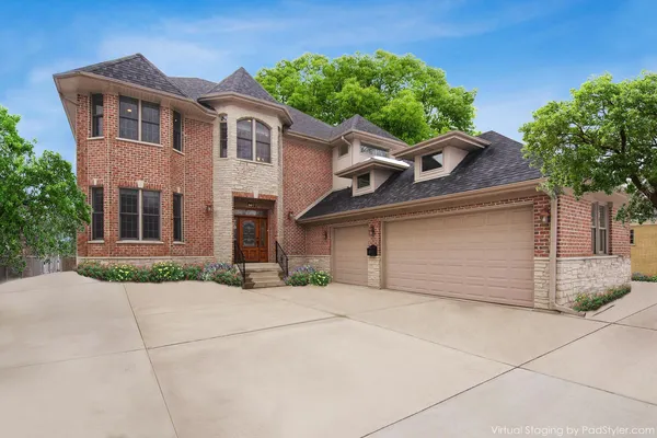 $8,500 | 507 Locust Road, Wilmette, IL 60091