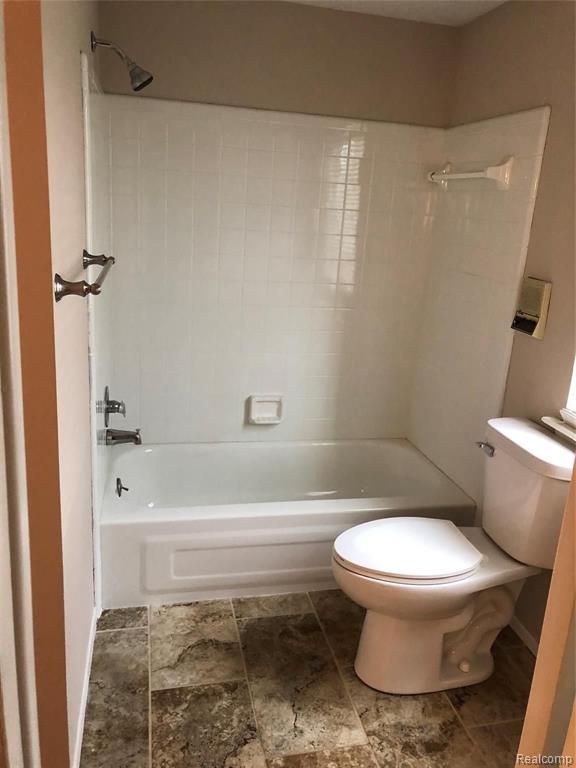 3697 Jennifer Drive Sterling Heights, MI 48310 - Photo 15 of 23