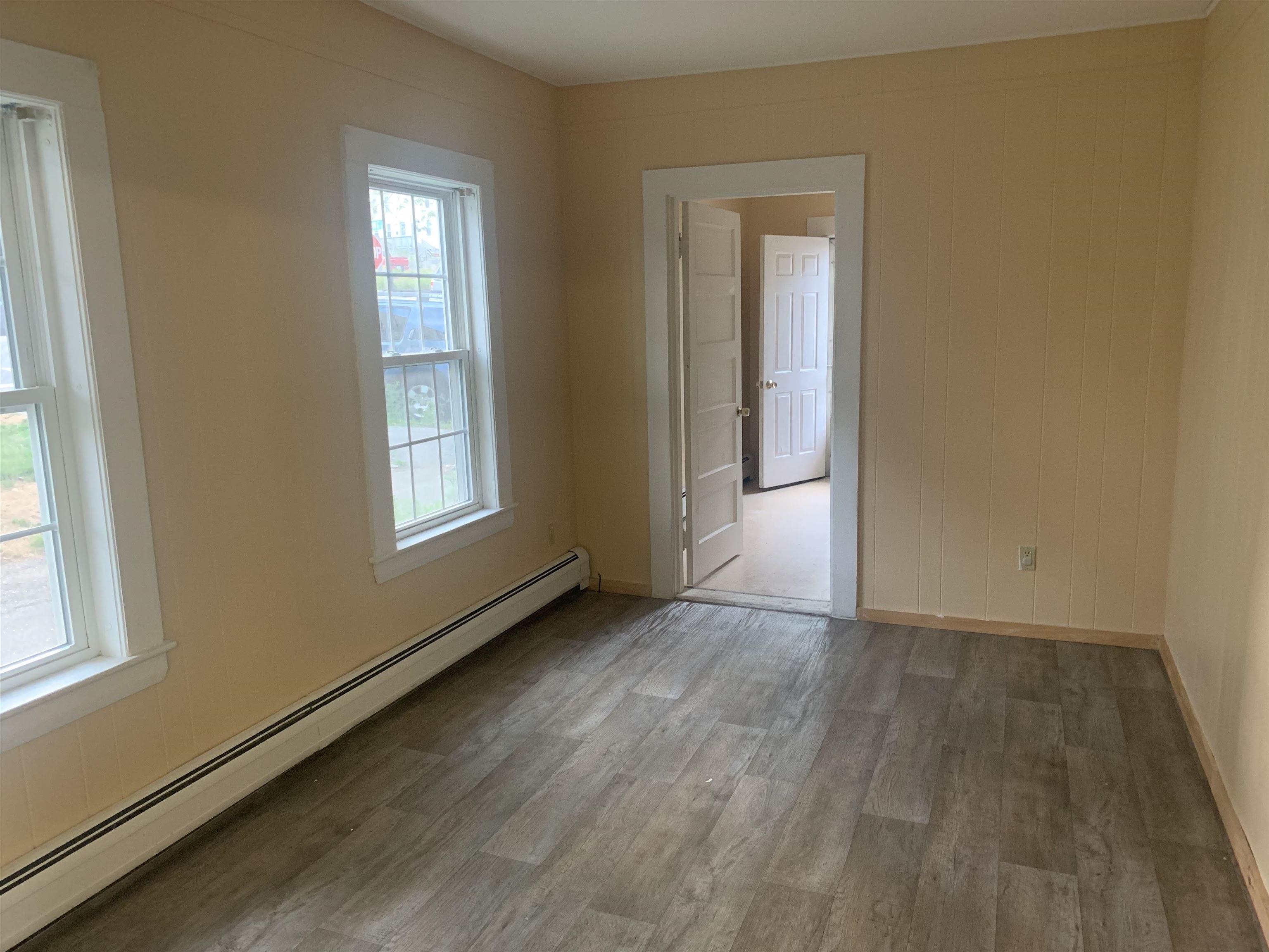 22 Spring Street Somersworth, NH 03878 - Photo 1 of 32 Gallery Image 1