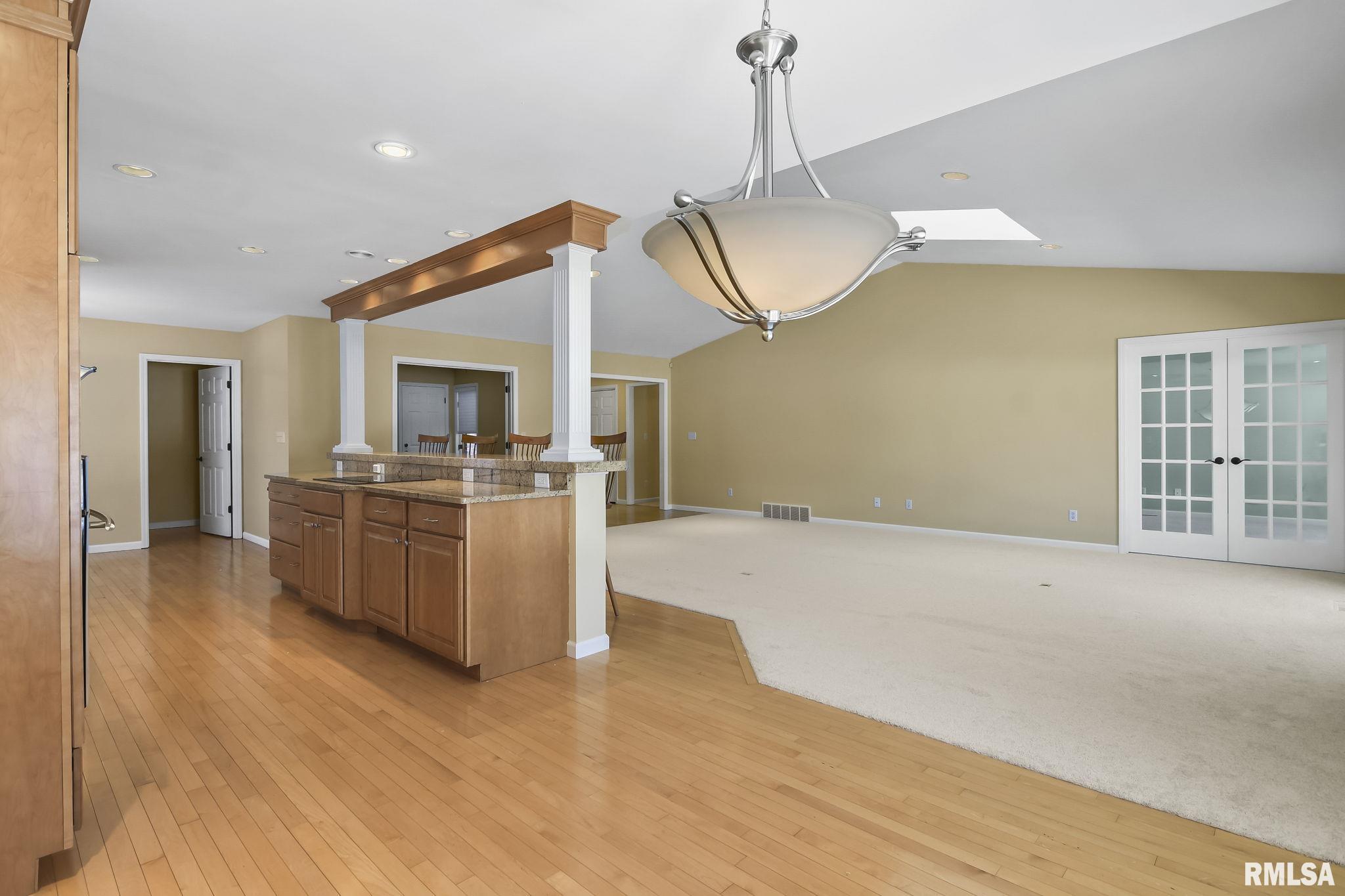 2 Turnberry Place Springfield, IL 62704 - Photo 12 of 34