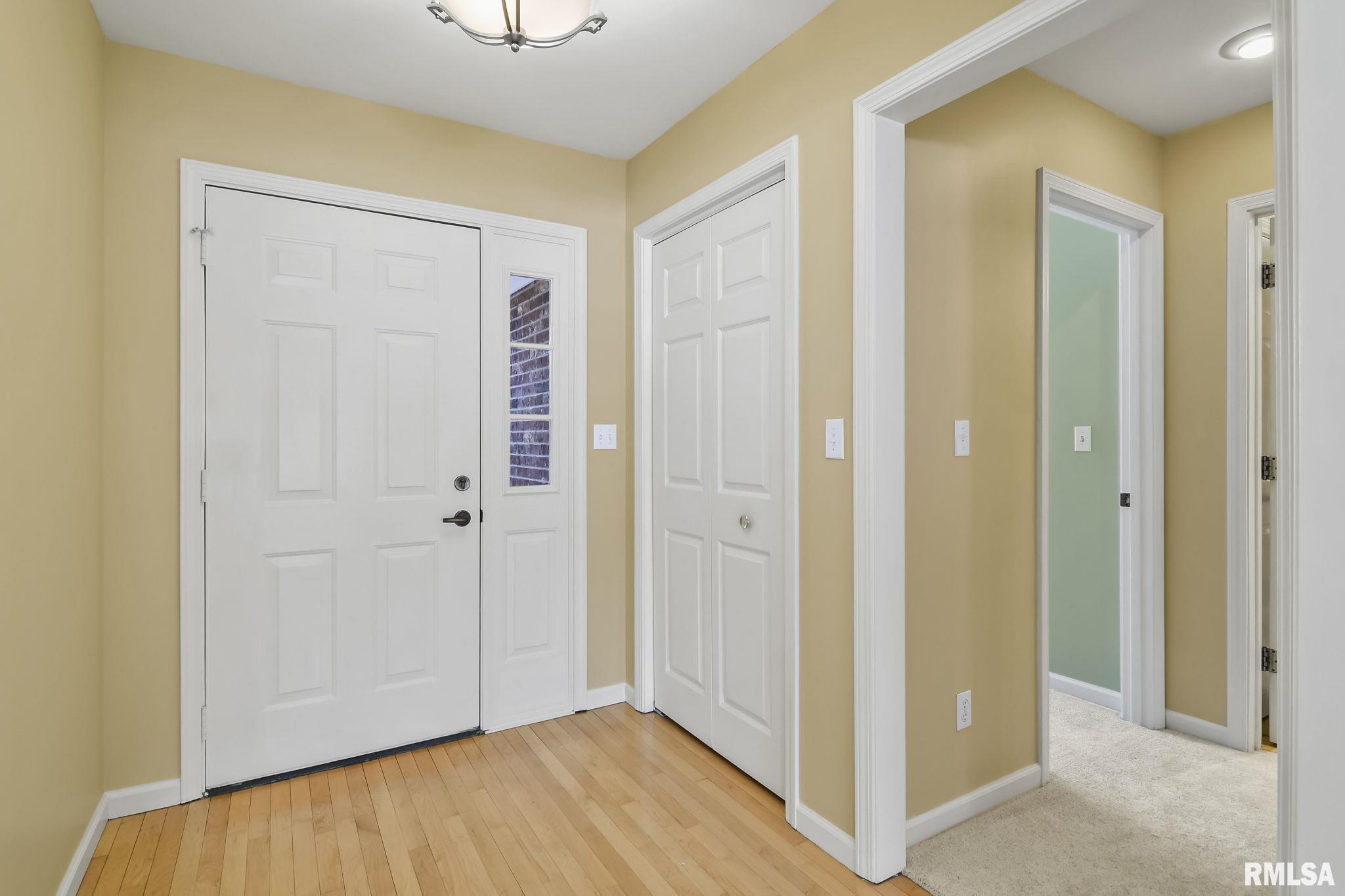 2 Turnberry Place Springfield, IL 62704 - Photo 6 of 34