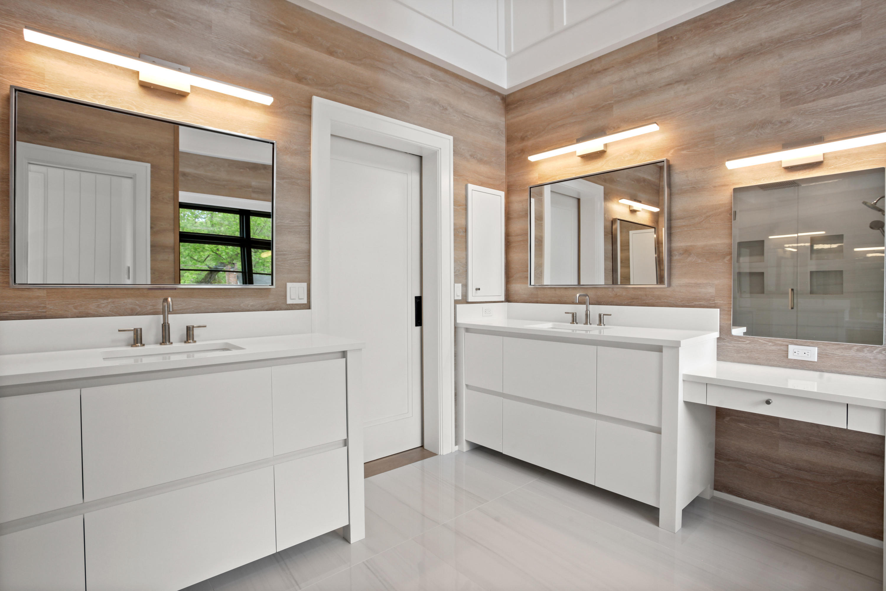 12 Dialstone Lane Riverside, CT 06878 - Photo 39 of 66 a bathroom with a sink and a mirror