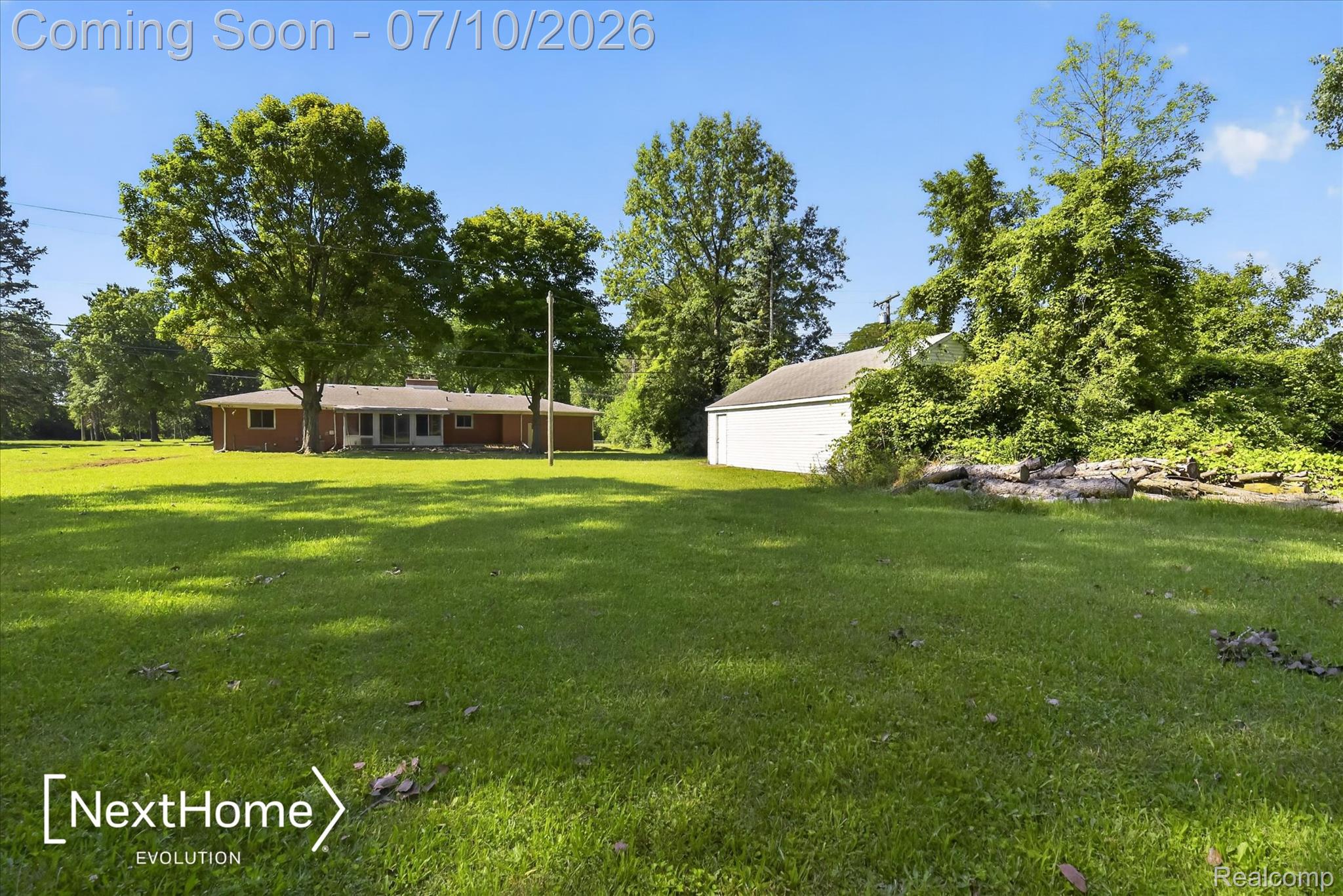 33950 Ecorse Road Romulus, MI 48174 - Photo 32 of 39 36-36-33950-Encore-Ct-Scio-Township-WindowStill.jpg