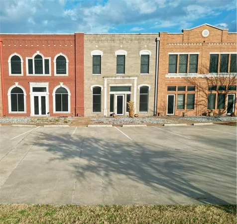 $200,900 | 11351 Hilltop Road, Unit 103, Argyle, TX 76226