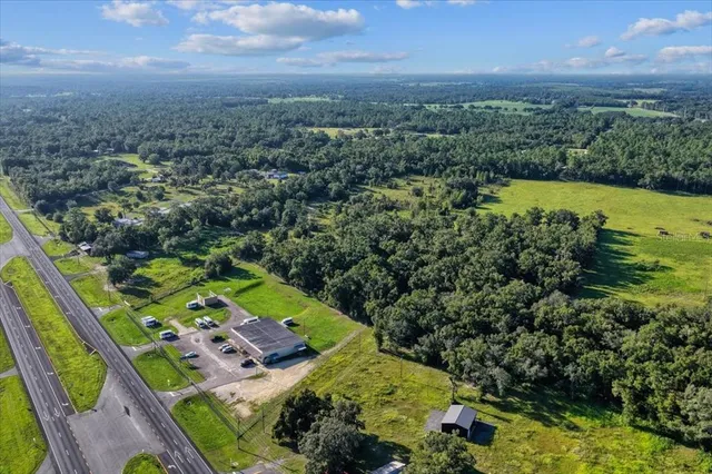 a view of a field with a sink