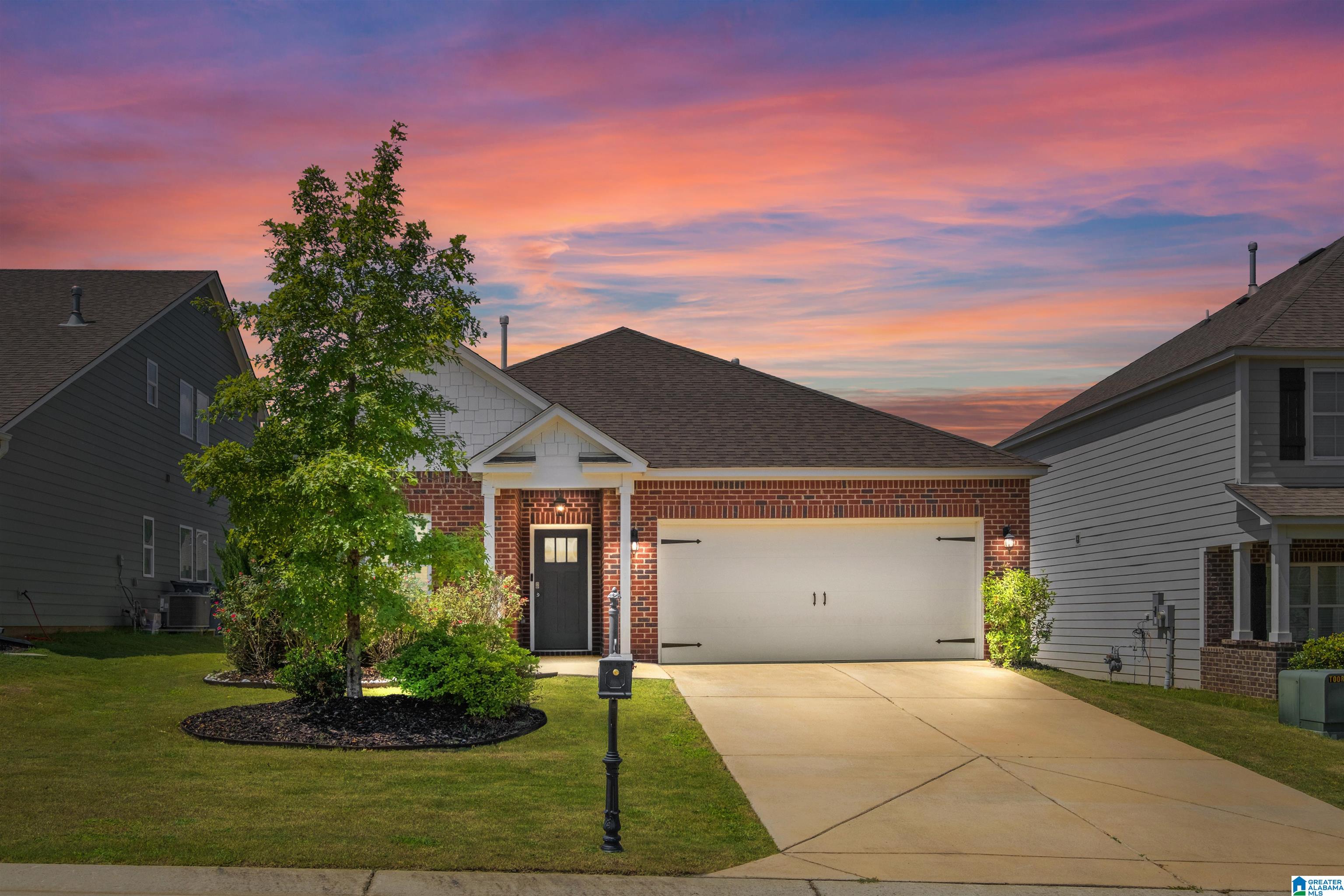 1055 Park View Drive Chelsea, AL 35043 - Photo 2 of 35