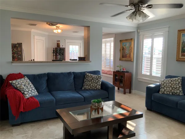$1,970 | 15506 Red Pine Ridge Way, Houston, TX 77049