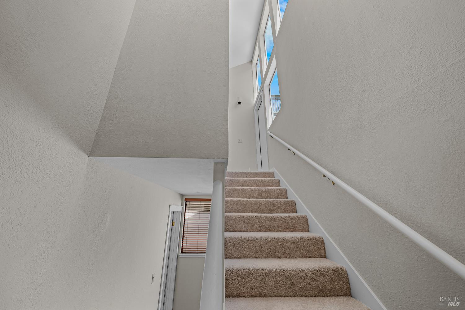 124 Professional Center Parkway San Rafael, CA 94903 - Photo 27 of 37