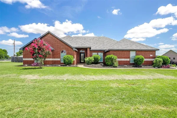 $515,000 | 101 Springfield Lane, Red Oak, TX 75165