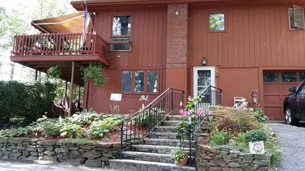 59 Derby Road Berlin, MA 01503 - Photo 2 of 18 Gallery Image 2