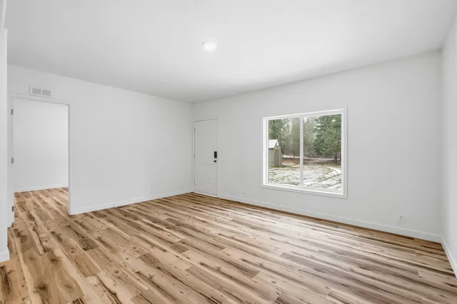 $410,000 | 3812 East Bailey Road, Chattaroy, WA 99003