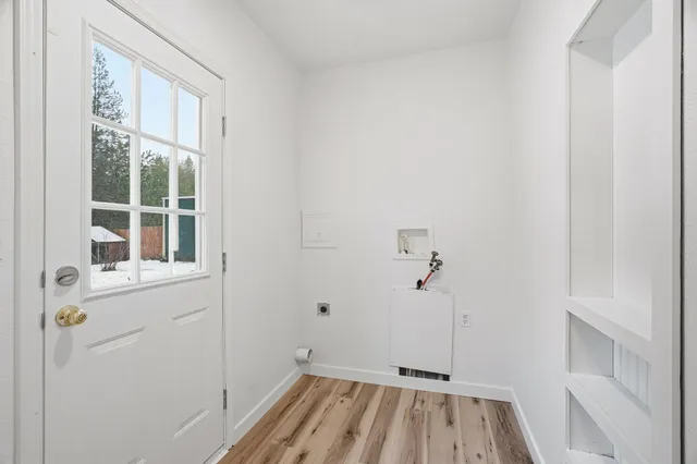 $410,000 | 3812 East Bailey Road, Chattaroy, WA 99003