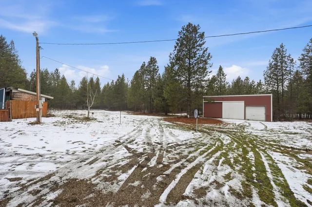 $410,000 | 3812 East Bailey Road, Chattaroy, WA 99003