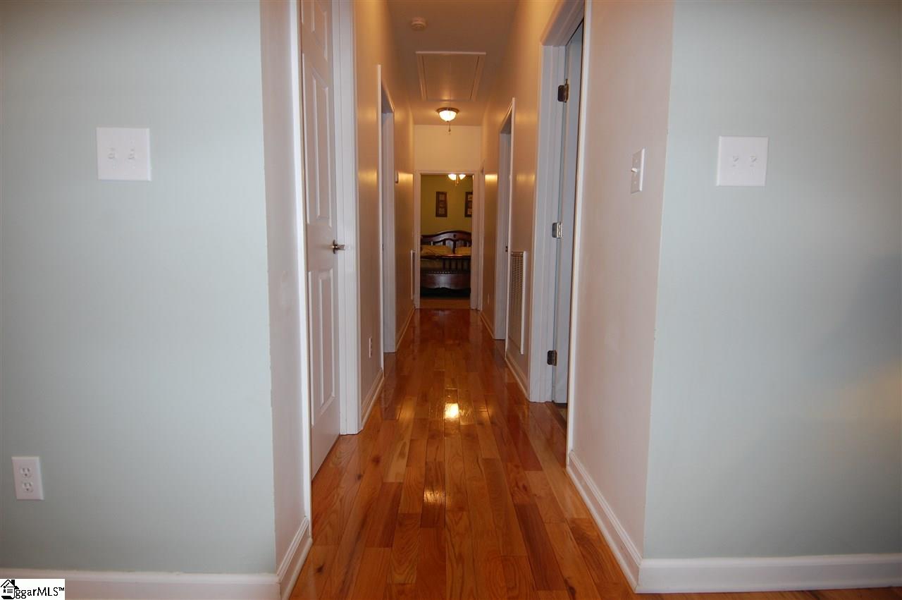 1234 Cox Lake Road Belton, SC 29627 - Photo 14 of 33 Gallery Image 14