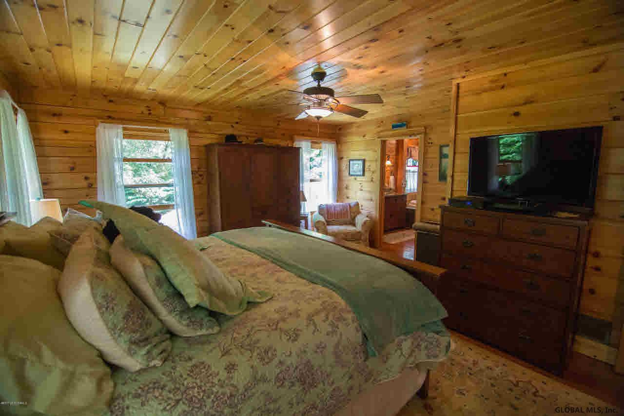 33 Deer Creek Road Diamond Point, NY 12824 - Photo 15 of 33 Photo 15