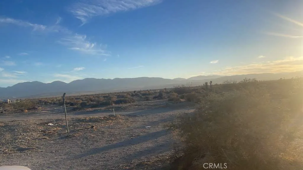 0 Vac/ave R12/vic 145th Littlerock, CA 93543 - Photo 2 of 4 a view of outdoor space and mountain view