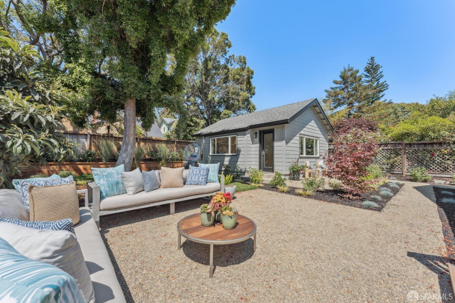 2815 Ashby Avenue Berkeley, CA 94705 - Photo 15 of 17