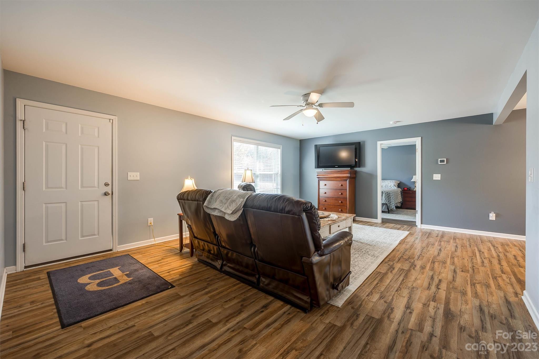 1729 Lincoln Road York, SC 29745 - Photo 3 of 27 Gallery Image 3