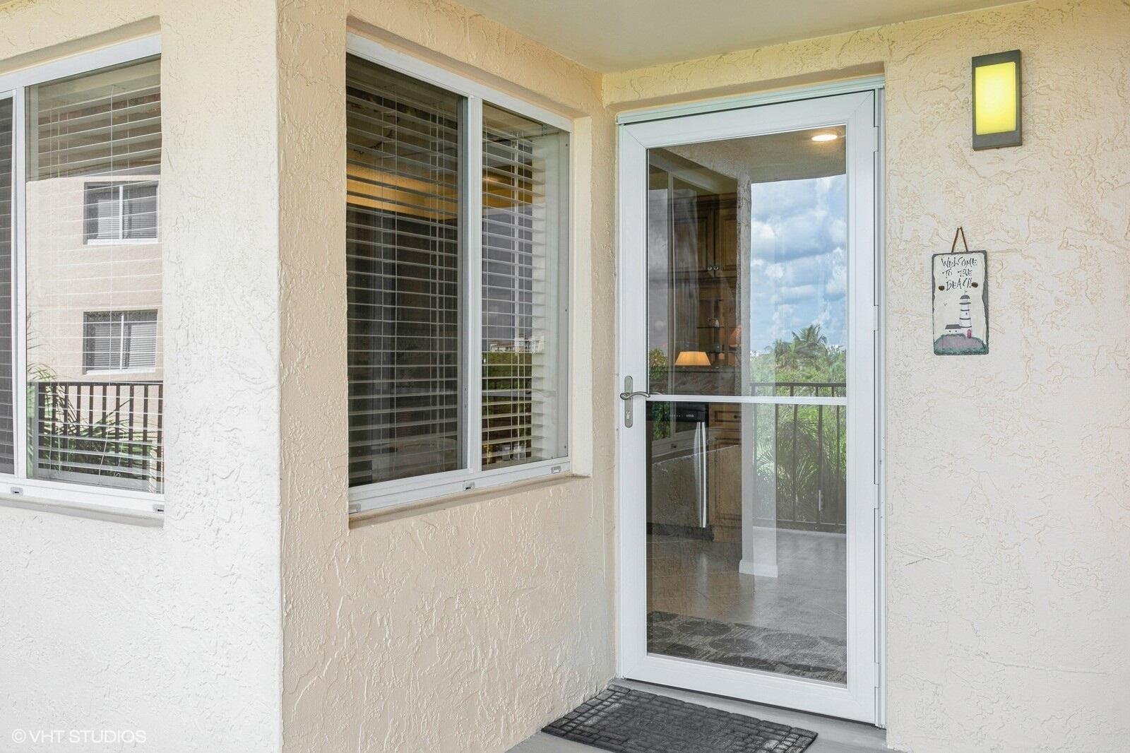 275 Palm Avenue, Unit B403 Jupiter, FL 33477 - Photo 2 of 18 Entry
