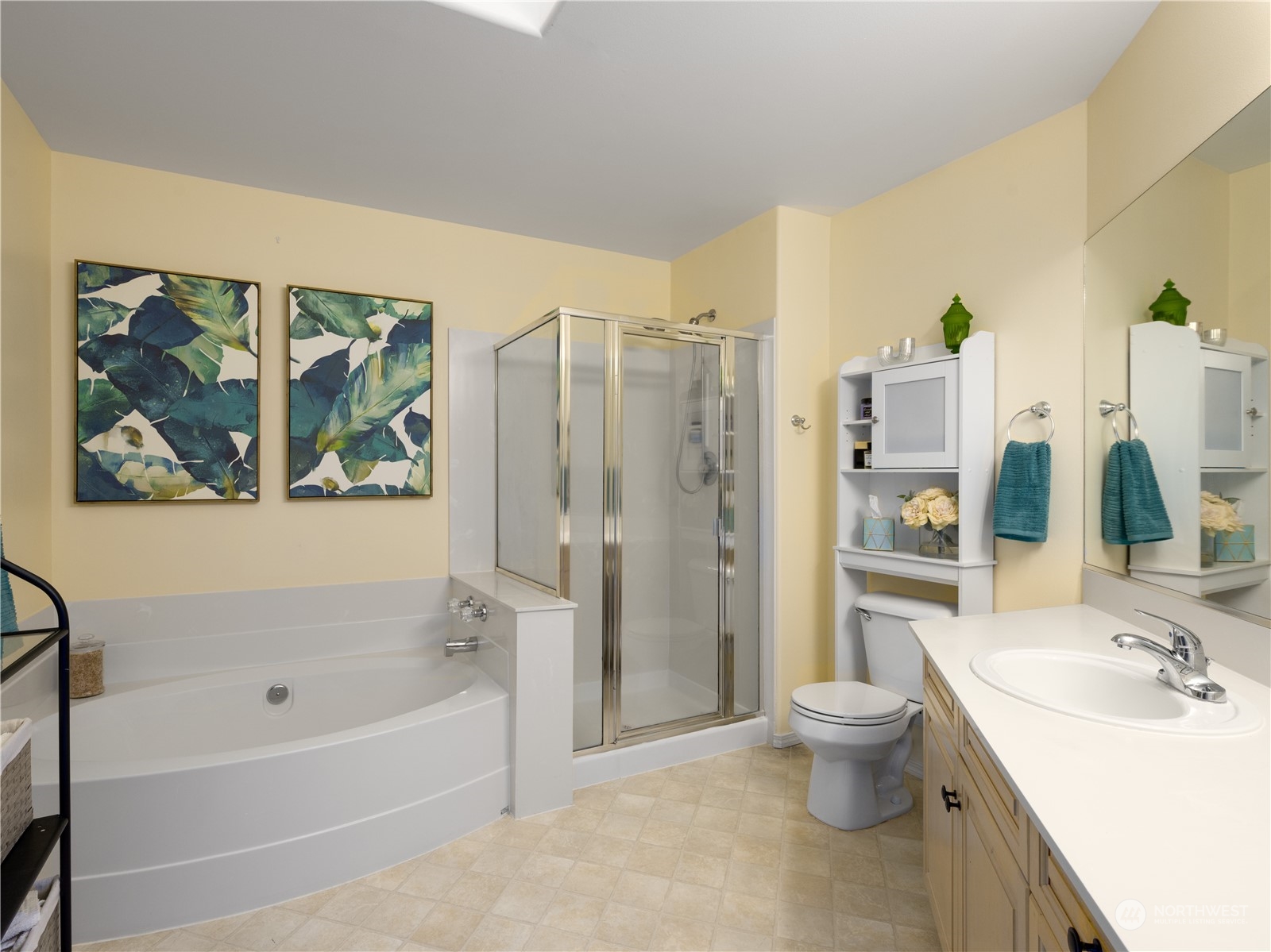 4509 Northeast 6th Court Renton, WA 98059 - Photo 12 of 23 Gallery Image 12