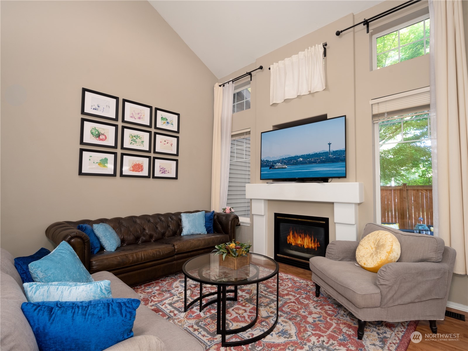4509 Northeast 6th Court Renton, WA 98059 - Photo 2 of 23 Gallery Image 2