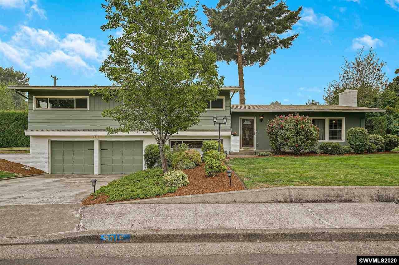 3015 Southwest Liberty Street Albany, OR 97321 - Photo 2 of 42 Gallery Image 2