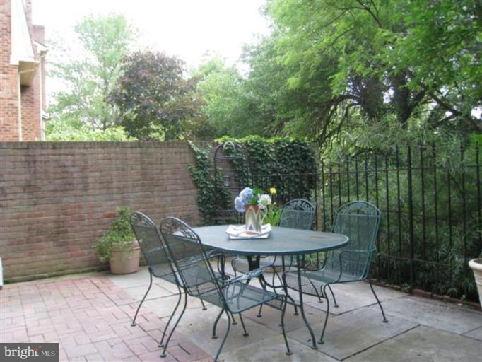 4637 4th Road North Arlington, VA 22203 - Photo 14 of 14 Patio
