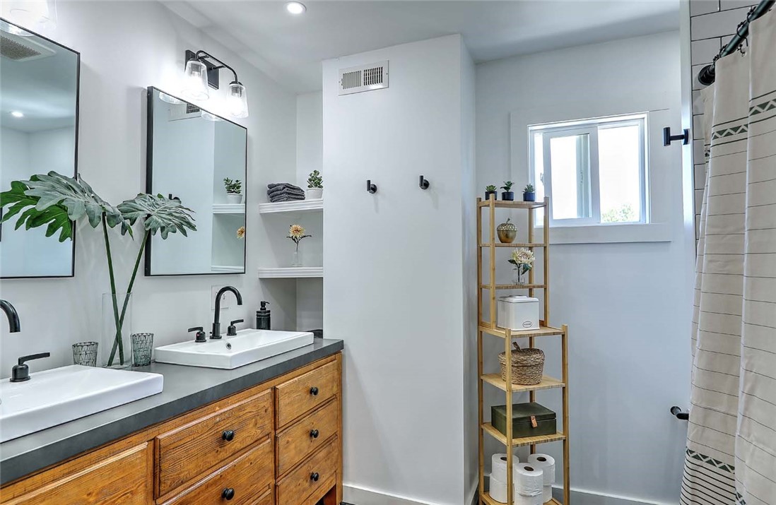 26 Maple Road Warren, RI 02885 - Photo 32 of 48