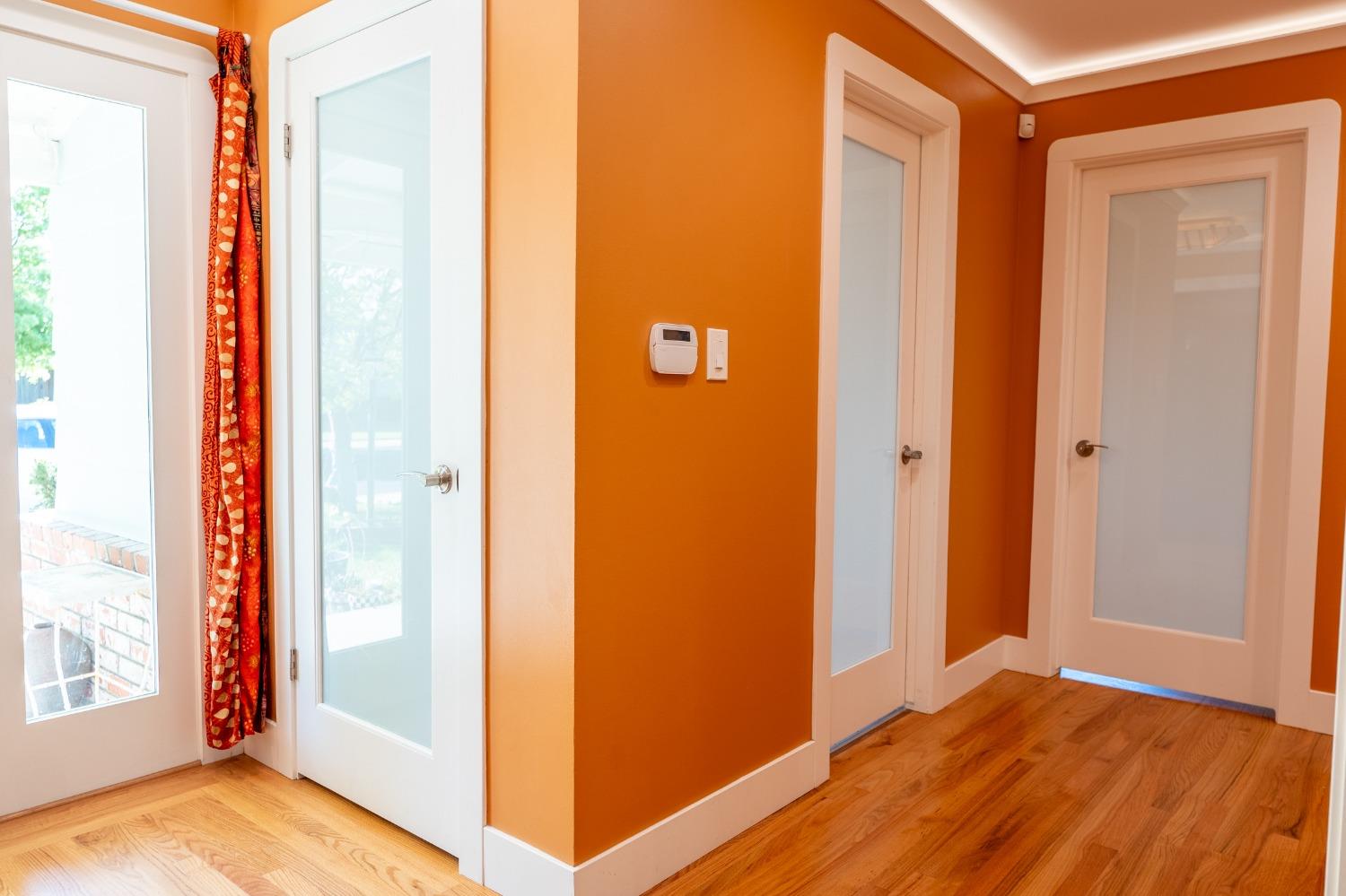 3409 Mansfield Lane Modesto, CA 95350 - Photo 6 of 38 Smoked glass doors