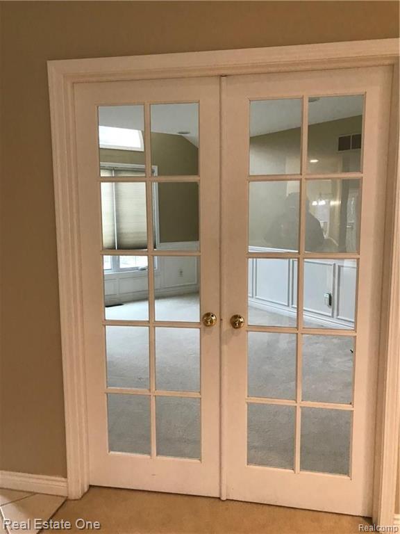 3075 Fairgrove Terrace Rochester, MI 48309 - Photo 7 of 21