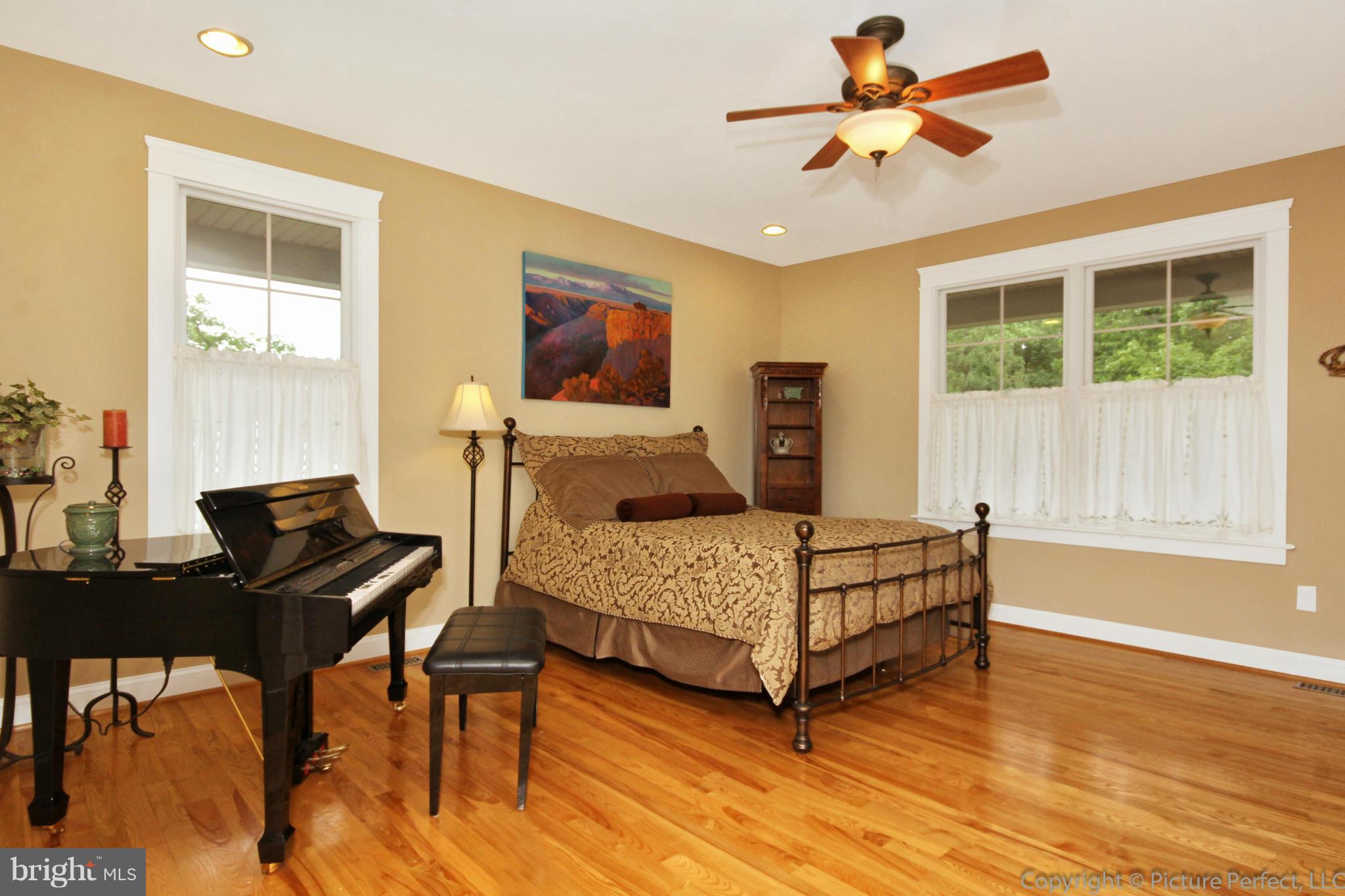 8904 Indian Springs Road Frederick, MD 21702 - Photo 14 of 30 Interior (General)