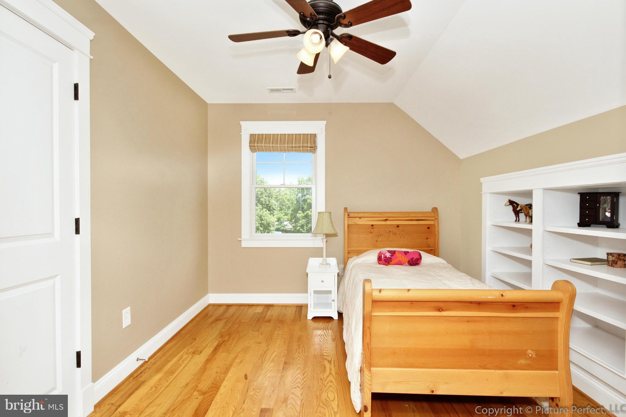 8904 Indian Springs Road Frederick, MD 21702 - Photo 22 of 30 Bedroom