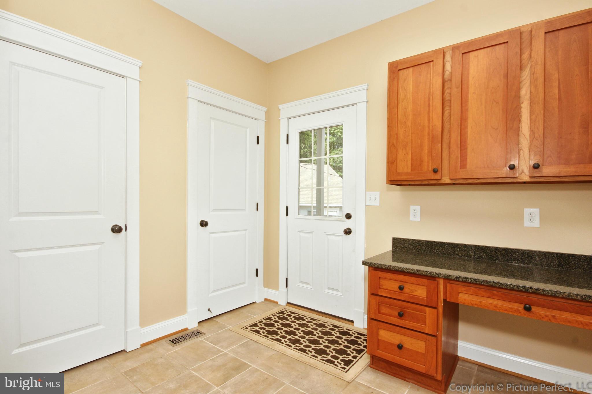 8904 Indian Springs Road Frederick, MD 21702 - Photo 25 of 30 Interior (General)