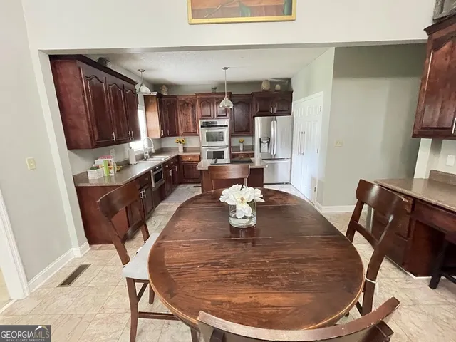 $399,900 | 1610 Lily Pond Road, Albany, GA 31701