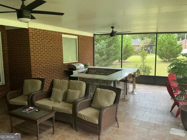 $399,900 | 1610 Lily Pond Road, Albany, GA 31701