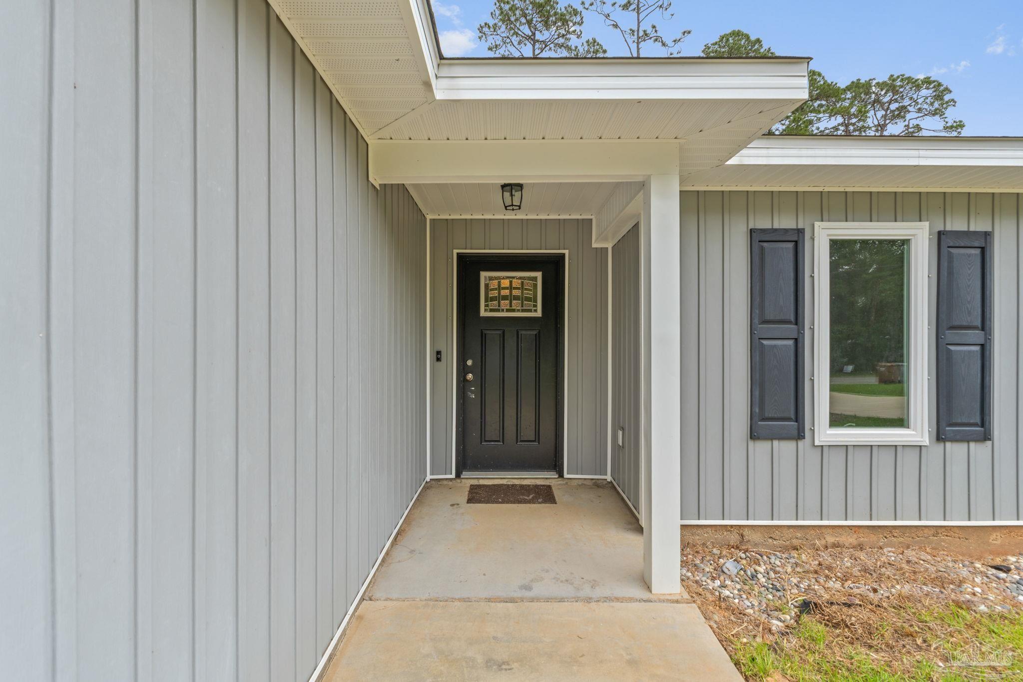 3210 Electra Drive Milton, FL 32583 - Photo 3 of 31