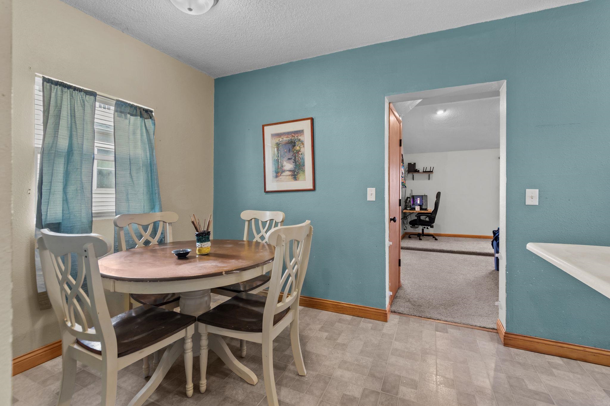 219 2nd Street Manawa, WI 54949 - Photo 11 of 34