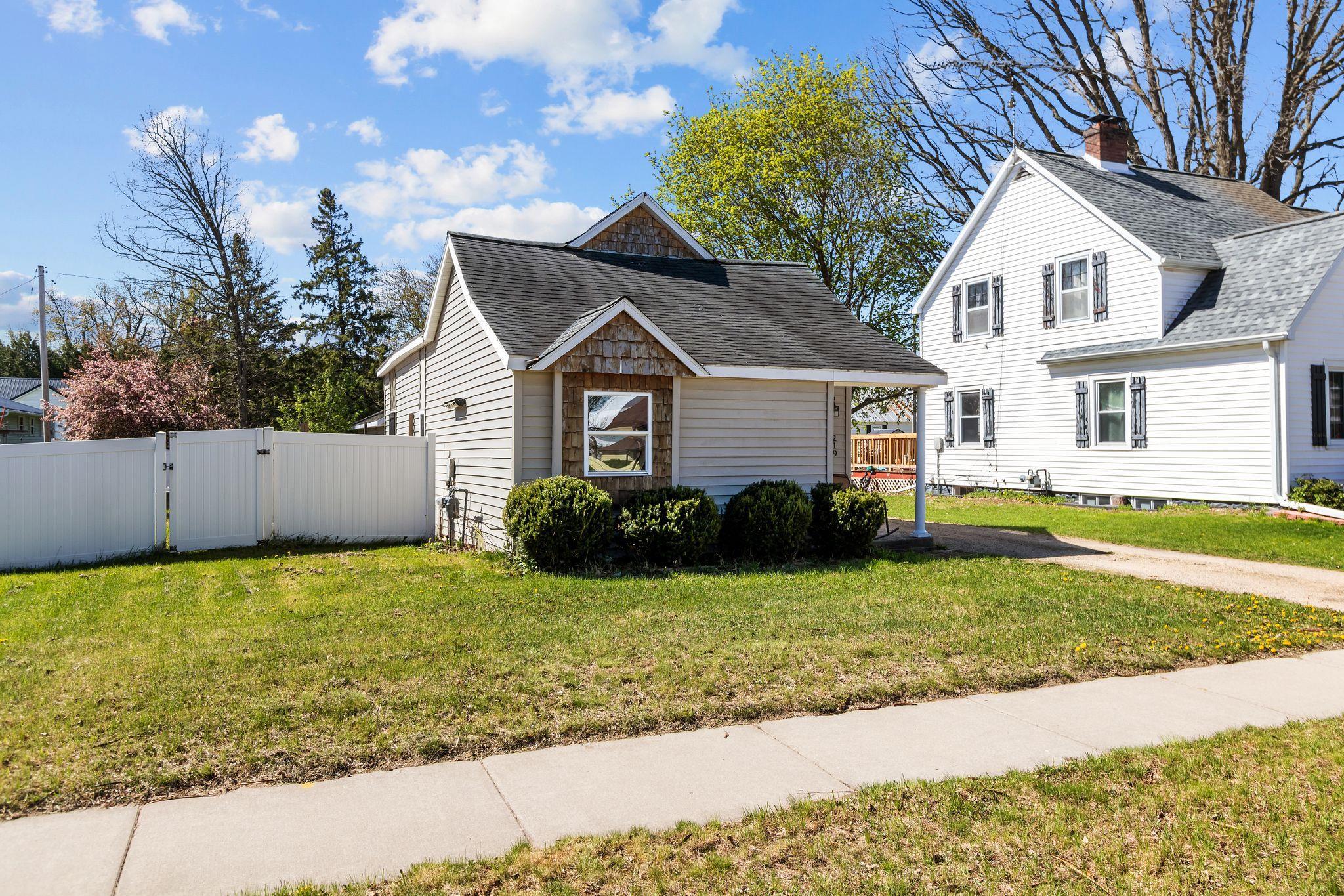 219 2nd Street Manawa, WI 54949 - Photo 34 of 34