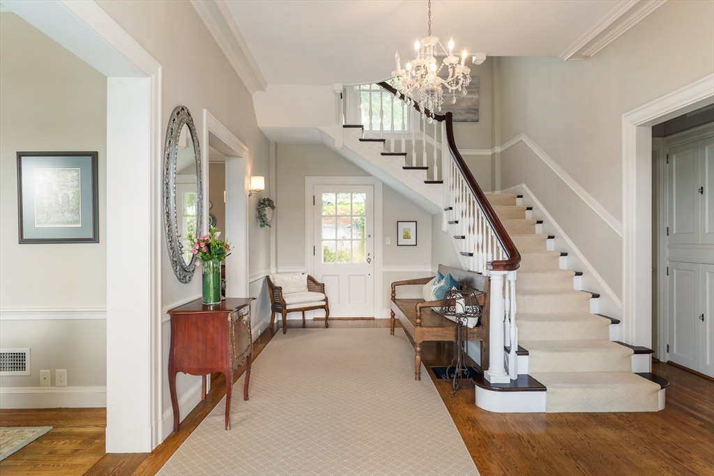 53 Tupelo Road Swampscott, MA 01907 - Photo 3 of 42