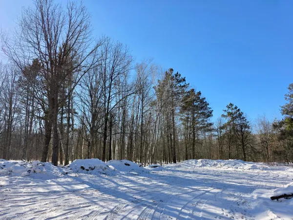 $100,000 | 43 County Road 43, Willow River, MN 55795
